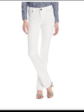 LIVERPOOL JEANS COMPANY Sadie Straight Leg White Denim Jeans size 6 / 28 NWOT